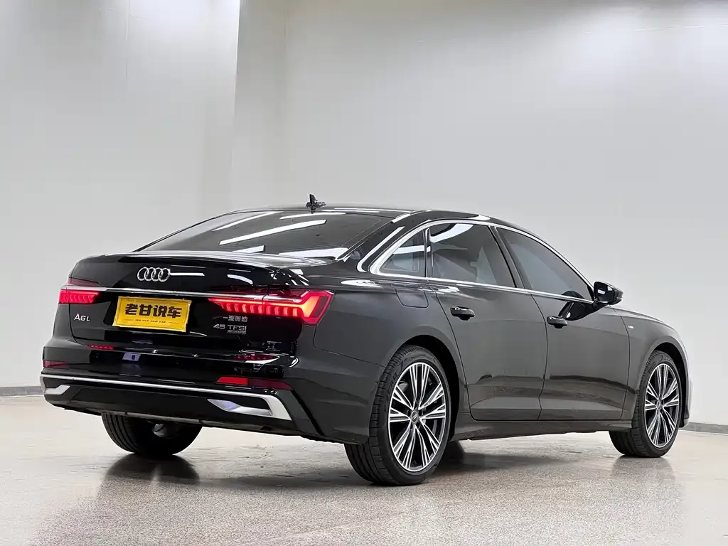 Audi A6L 2025 из CN, фото 5
