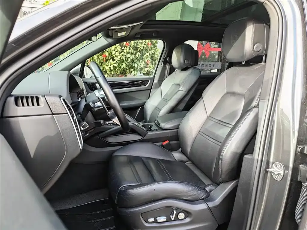 Porsche Cayenne Hybrid 2021 из CN, фото 9