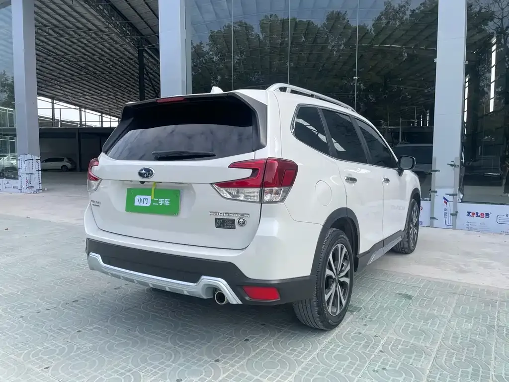Subaru Forester 2023 из CN, фото 2