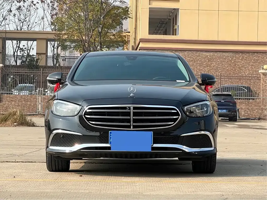 Mercedes-Benz E-Class 2022 из CN, фото 7