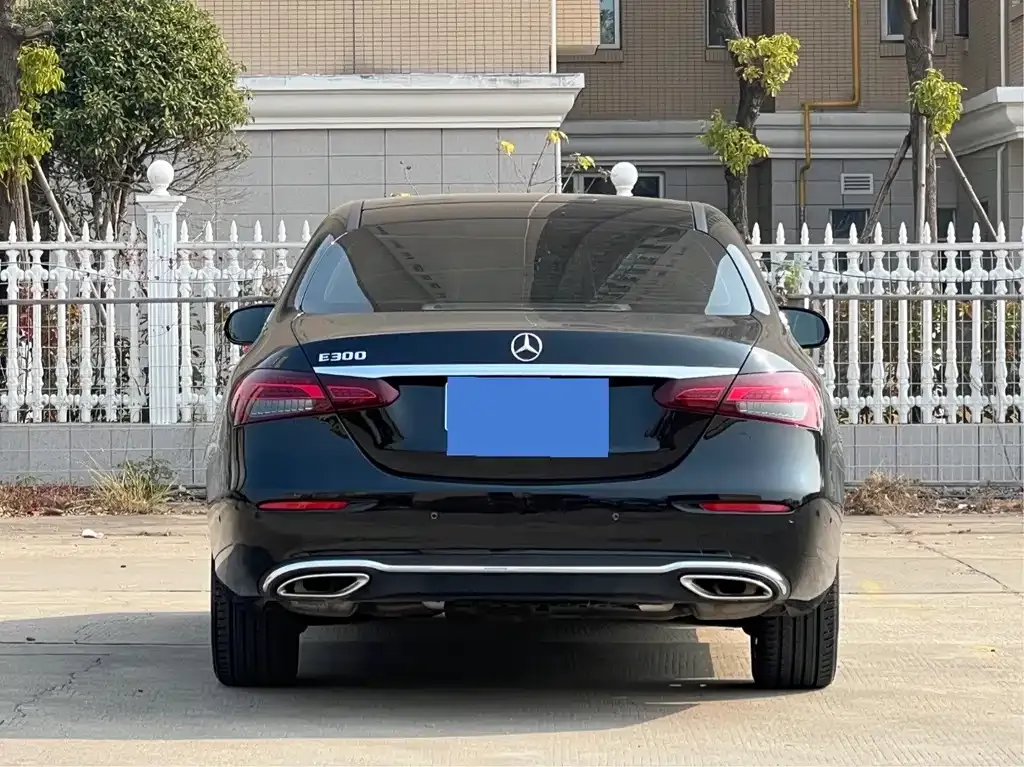 Mercedes-Benz E-Class 2022 из CN, фото 6