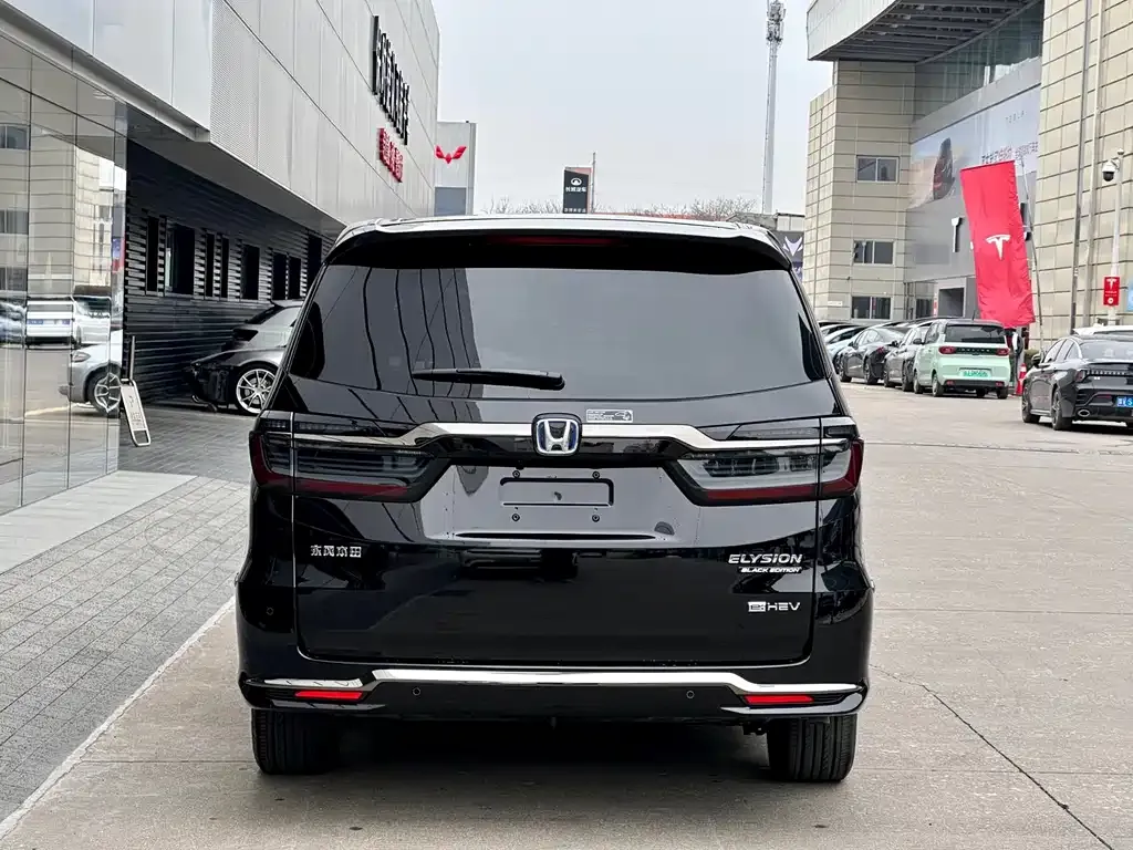 Honda Elysion 2025 из CN, фото 5