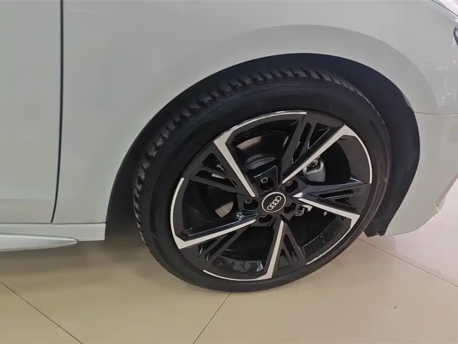 Audi A3 2022 из CN, фото 2