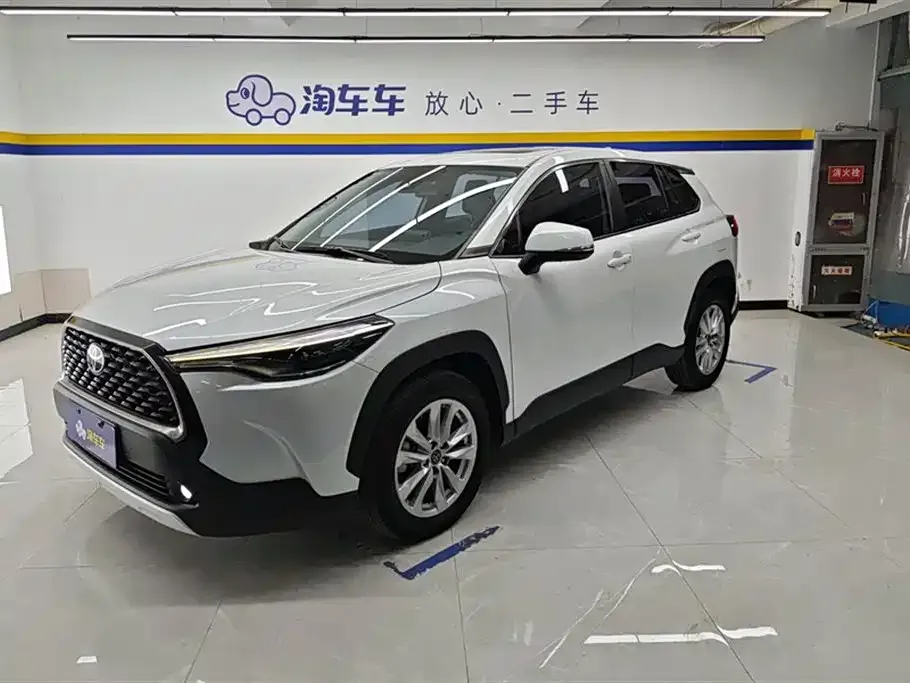 Toyota Corolla Cross 2022 из CN, фото 1