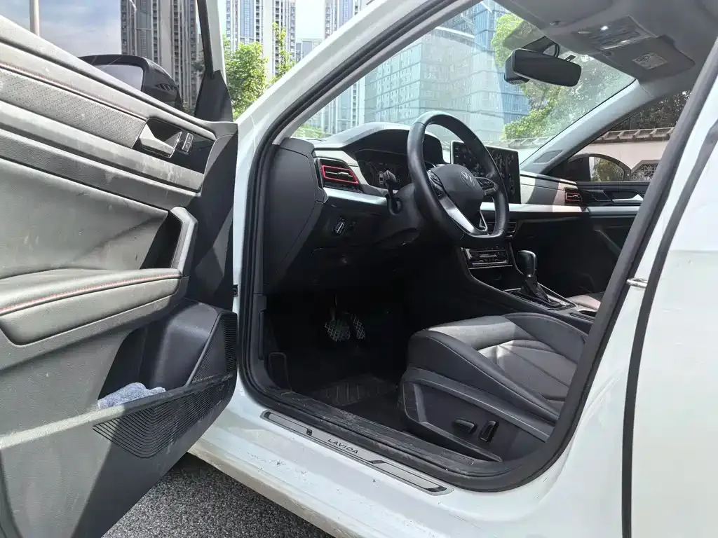 Volkswagen Lavida 2022 из CN, фото 9