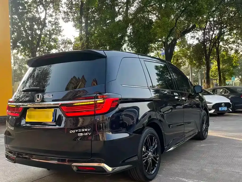 Honda Odyssey 2022 из CN, фото 5