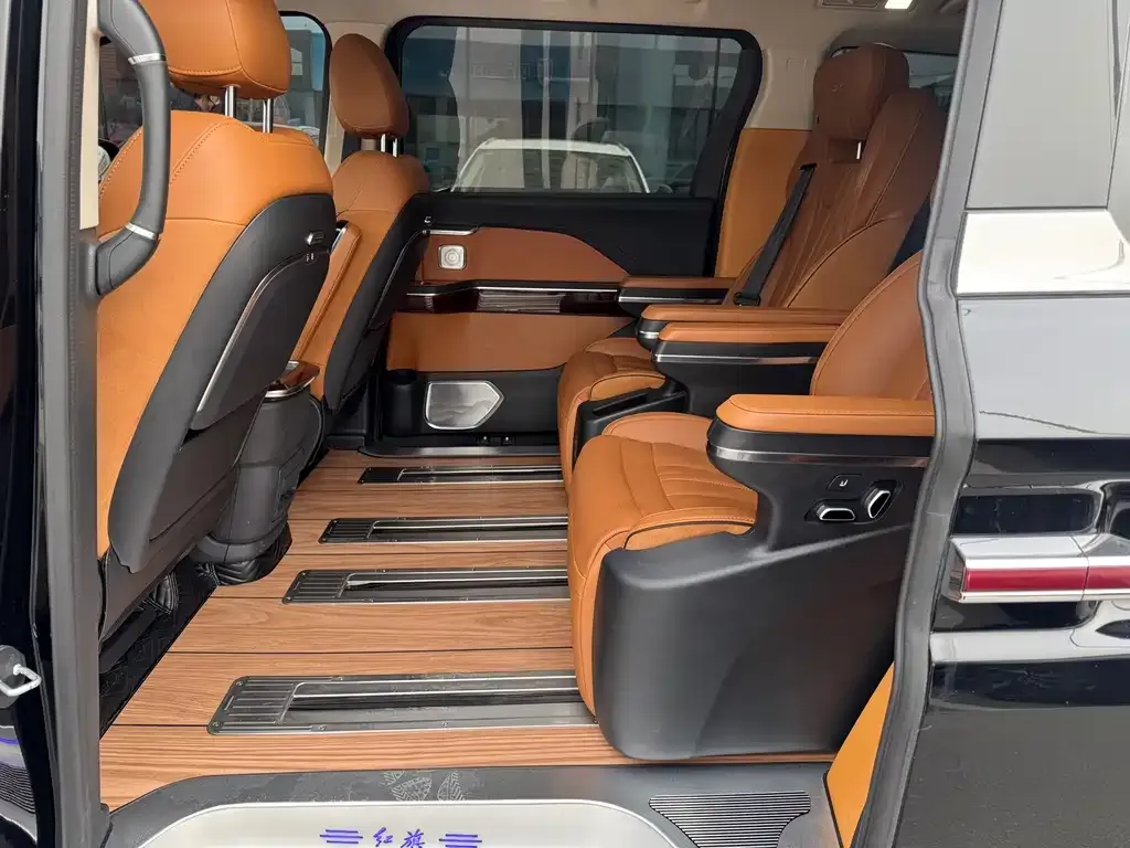 Hongqi HQ9 2023 из CN, фото 6