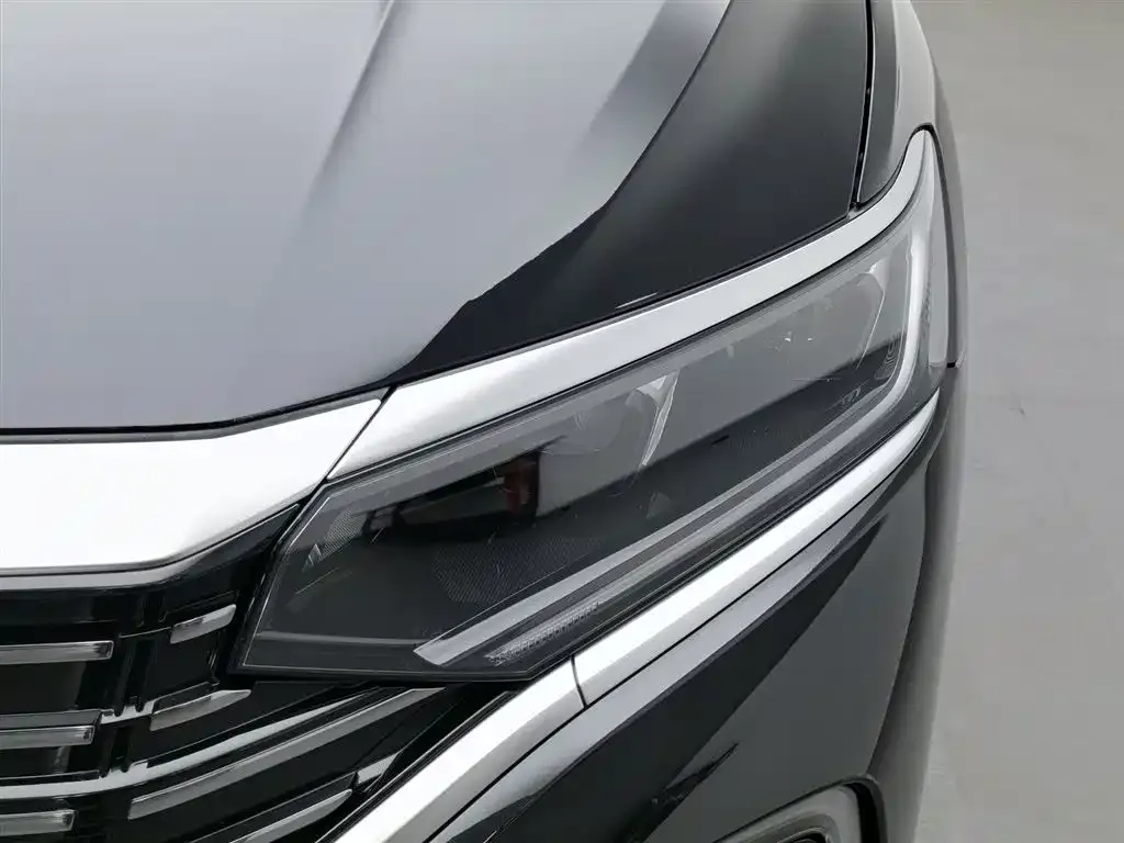 Volkswagen Passat New Energy 2023 из CN, фото 10