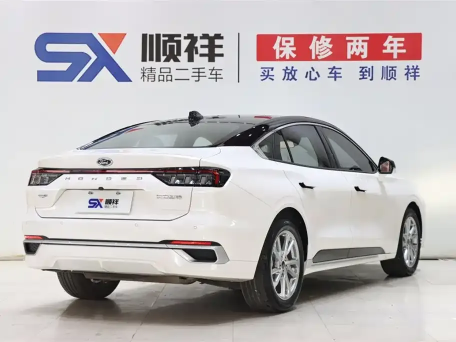 Ford Mondeo 2022 из CN, фото 10
