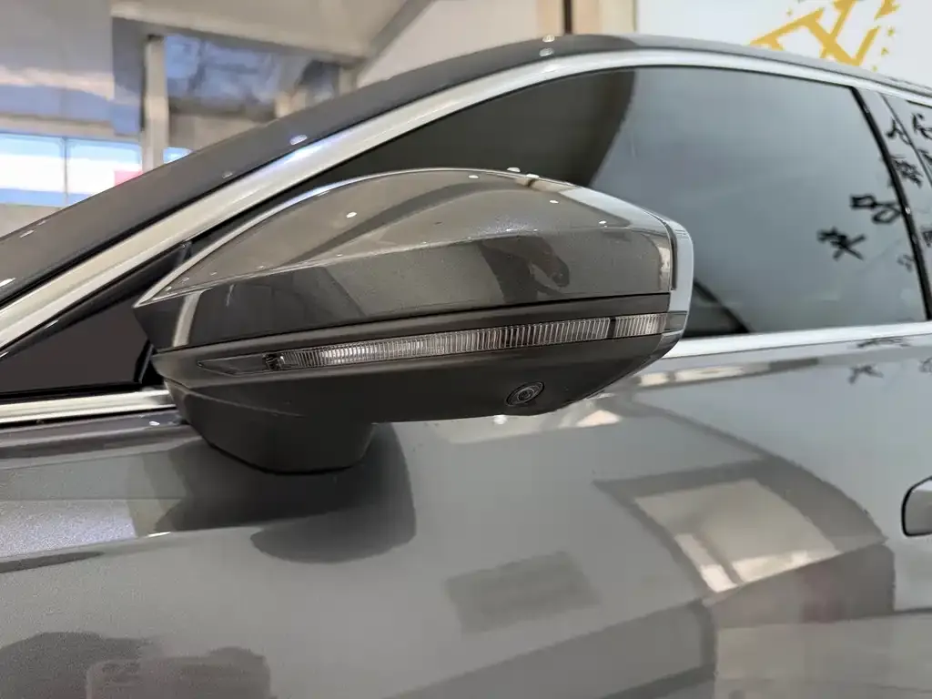 Audi A6L 2021 из CN, фото 9