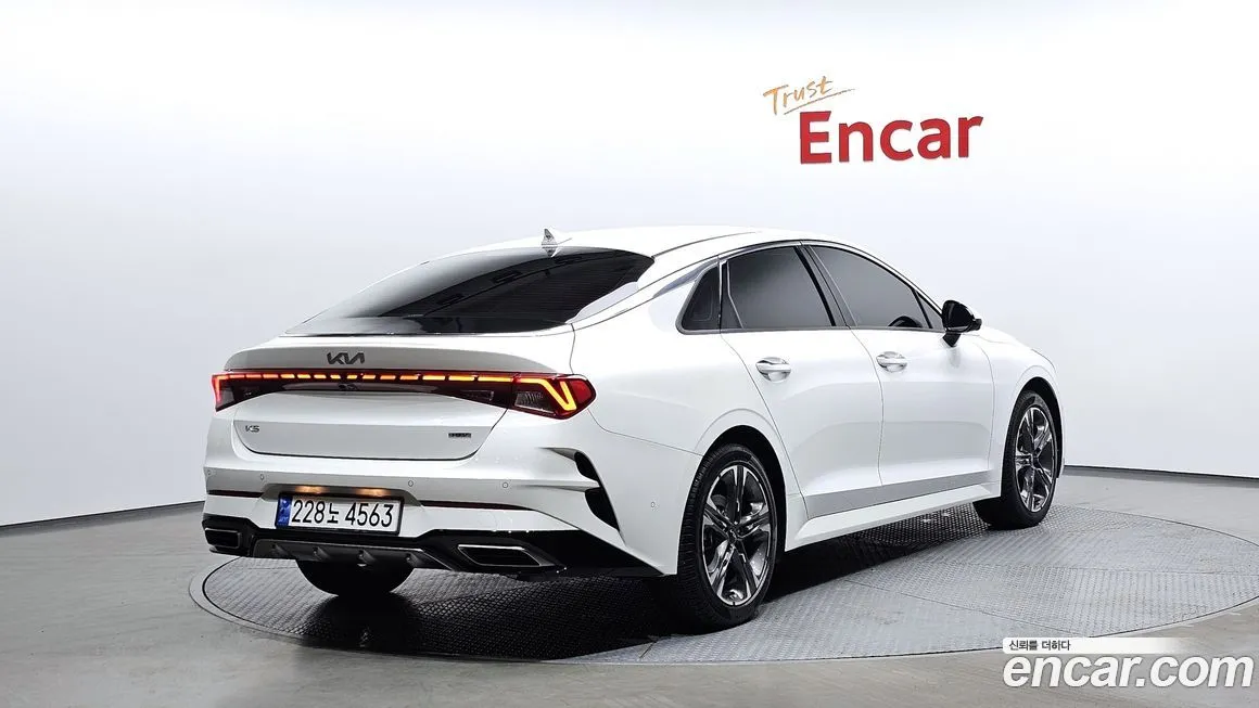 Kia K5 2023 из KR, фото 2