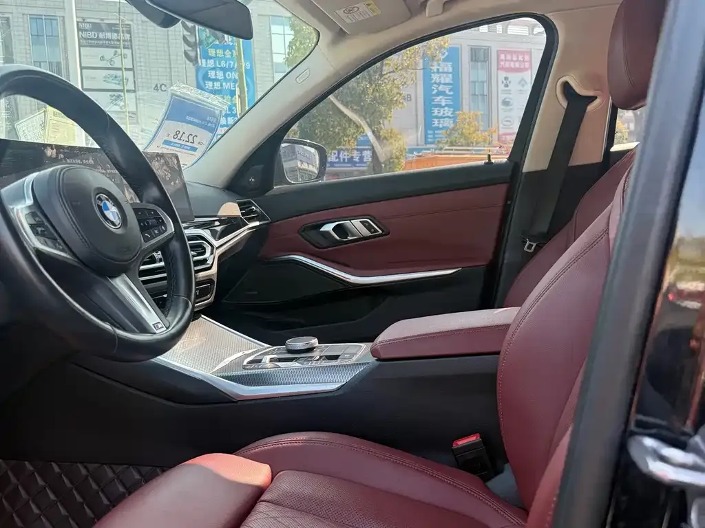 BMW 3 Series 2023 из CN, фото 5