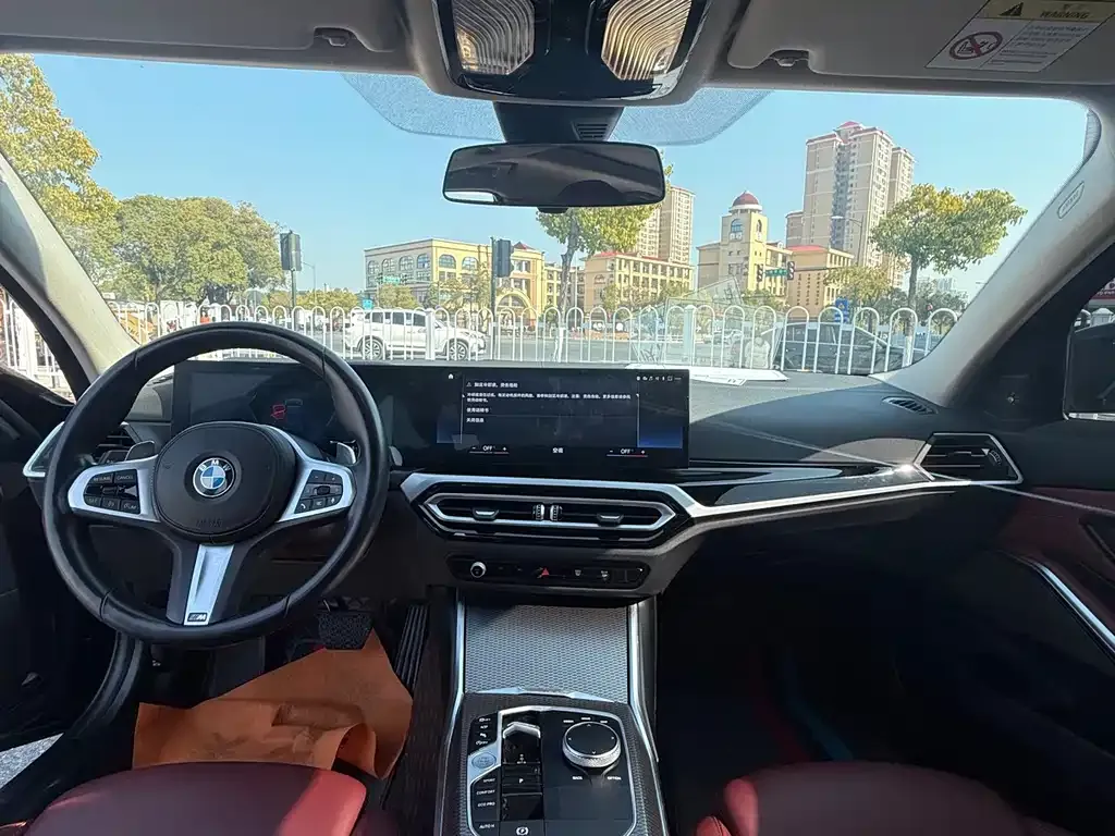 BMW 3 Series 2023 из CN, фото 3
