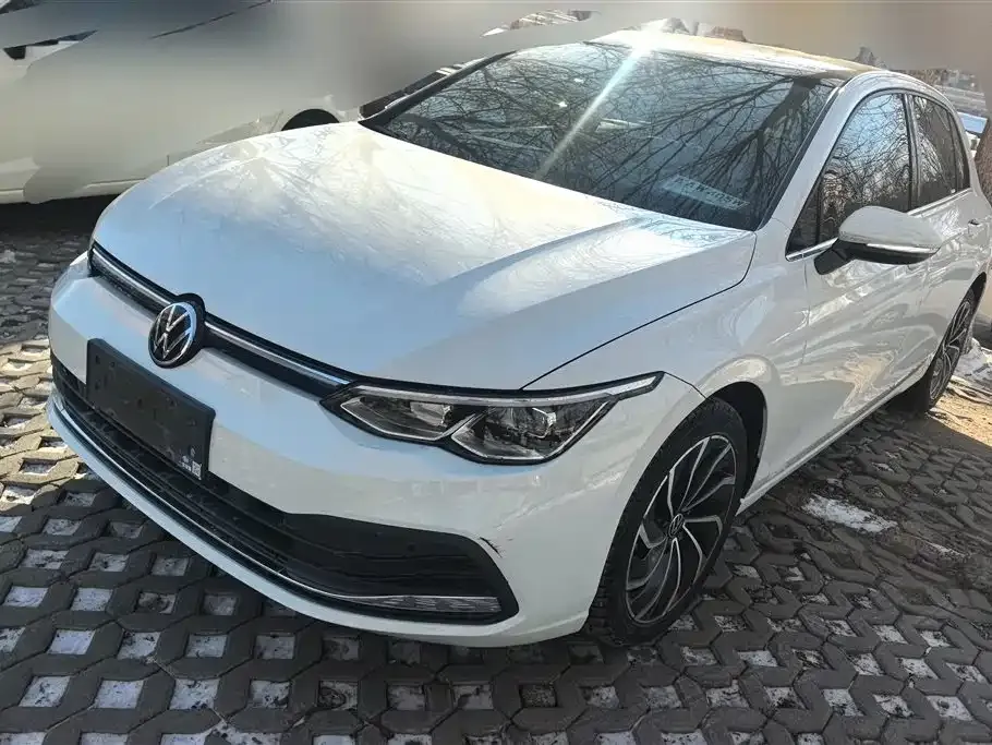 Volkswagen Golf 2022 из CN, фото 1