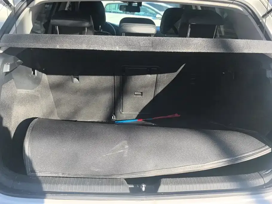 Volkswagen Golf 2022 из CN, фото 8
