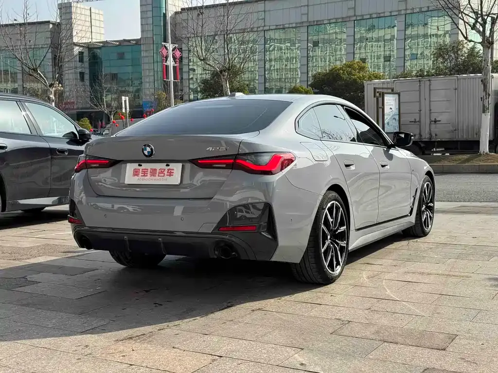 BMW 4 Series 2023 из CN, фото 10