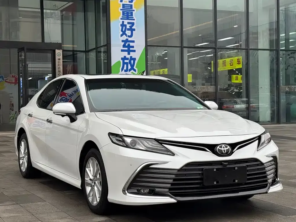 Toyota Camry 2022 из CN, фото 4