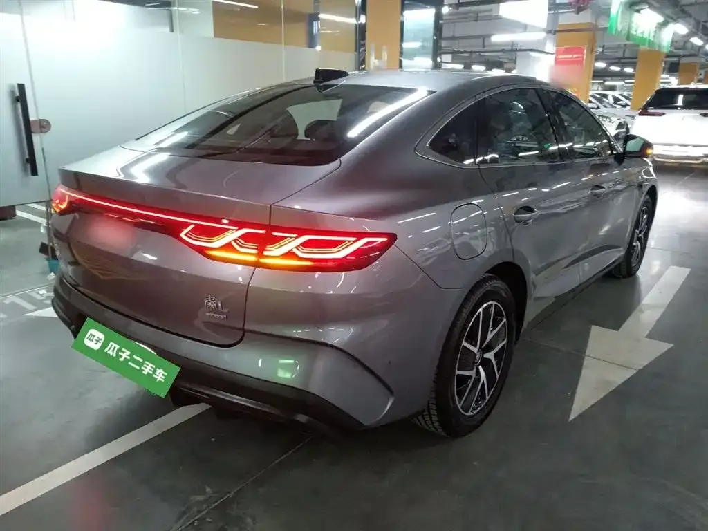 BYD Qin L — фото 4