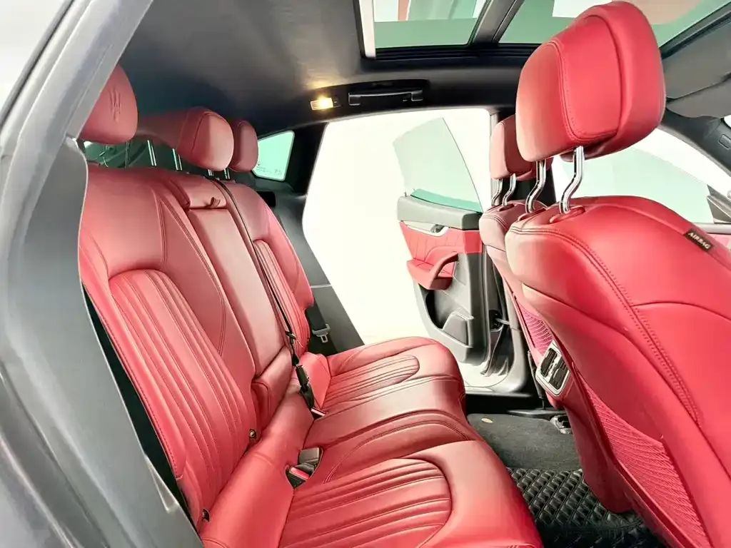 Maserati Levante 2021 из CN, фото 9