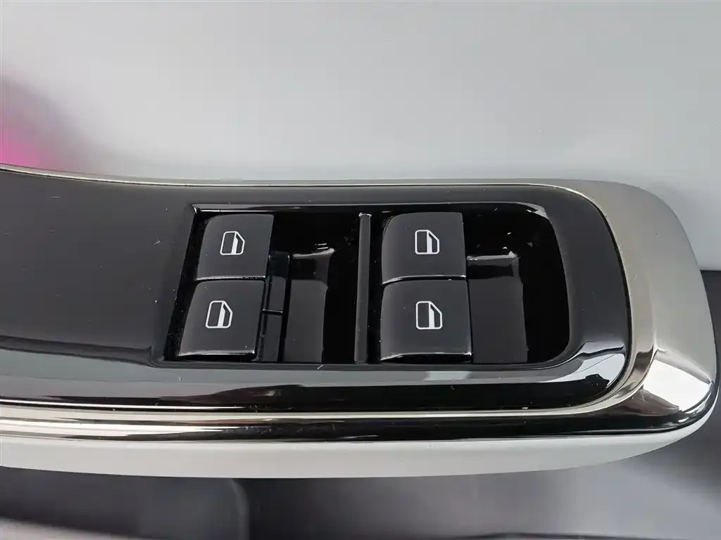 Leapmotor C01 2022 из CN, фото 2