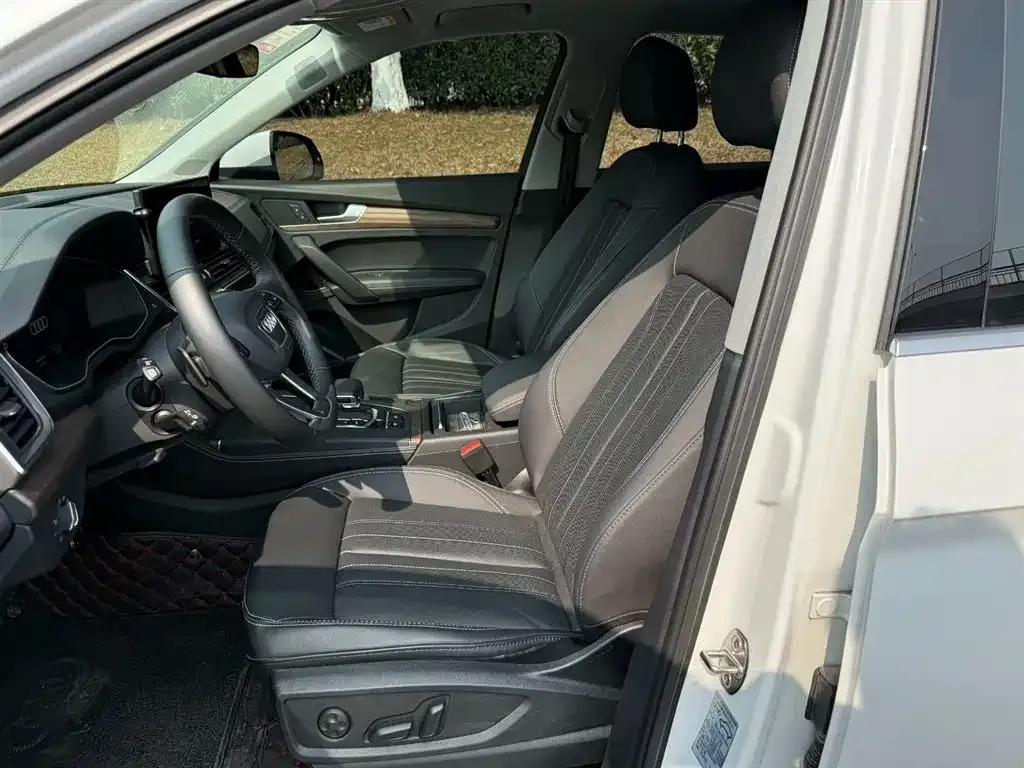 Audi Q5L 2022 из CN, фото 6
