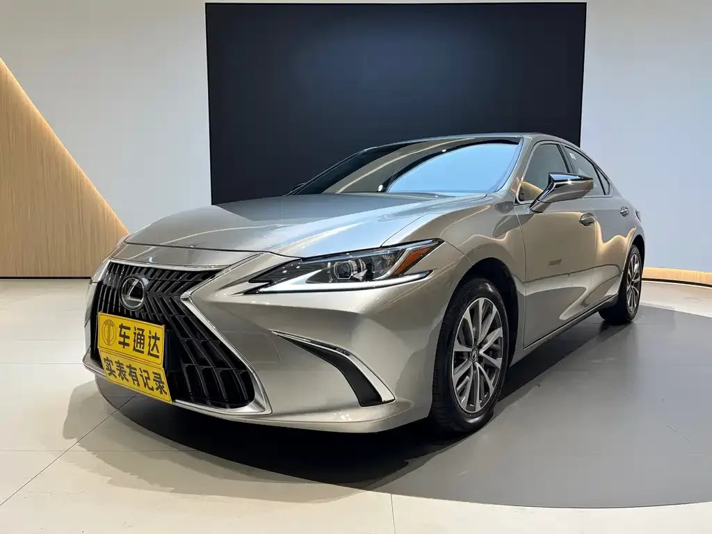 Lexus ES 2024 из CN, фото 6