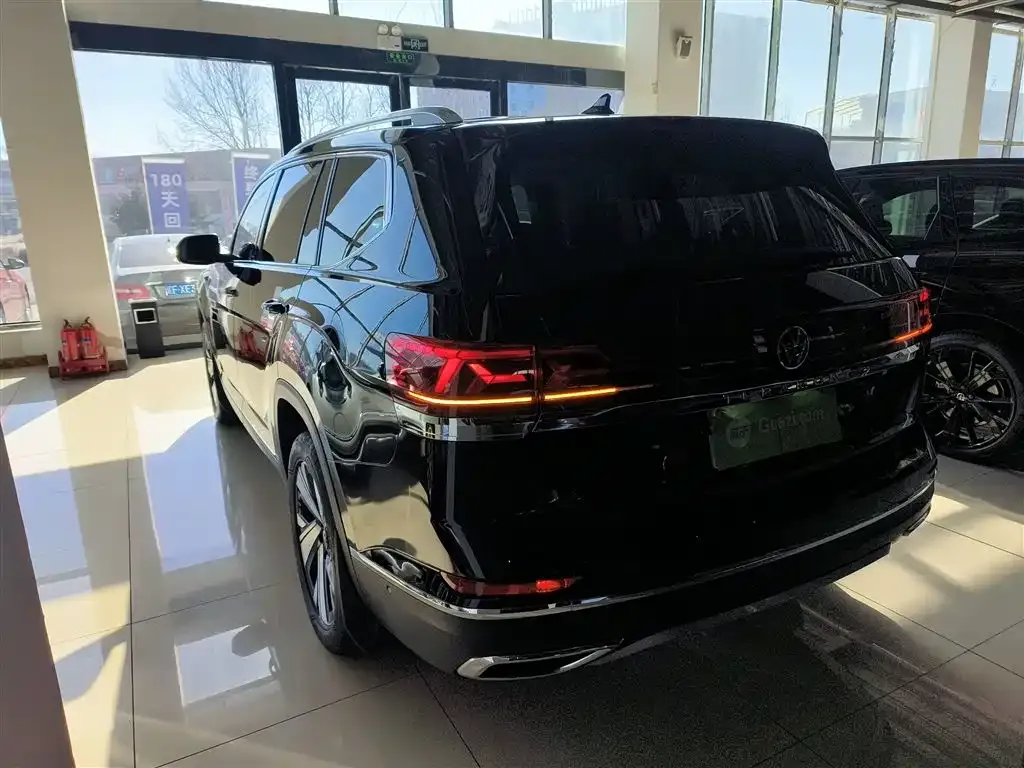 Volkswagen Teramont 2024 из CN, фото 4