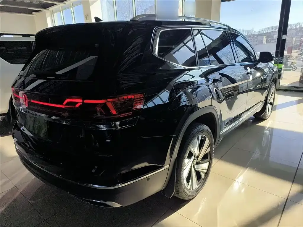 Volkswagen Teramont 2024 из CN, фото 10