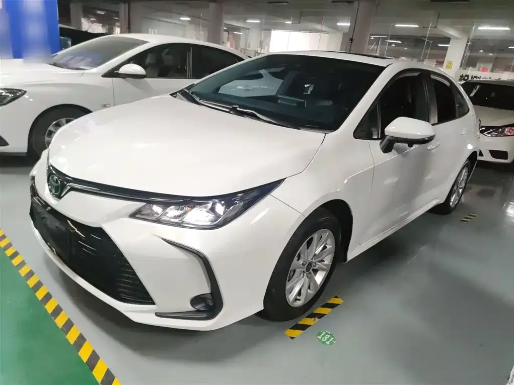 Toyota Corolla 2024 из CN, фото 2