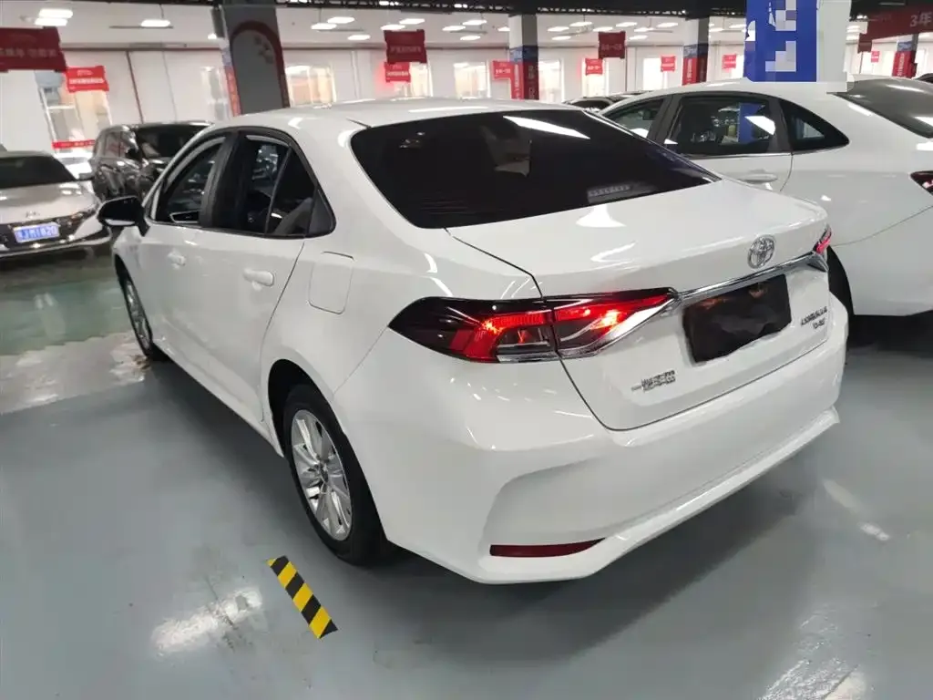 Toyota Corolla 2024 из CN, фото 6