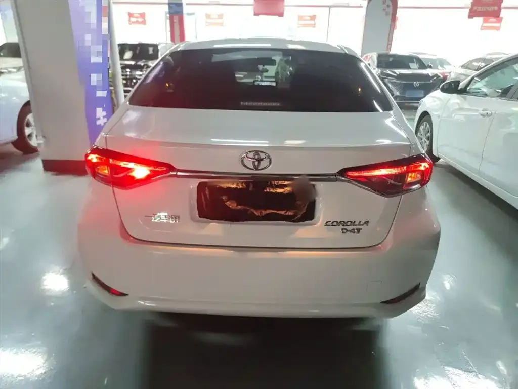 Toyota Corolla 2024 из CN, фото 4