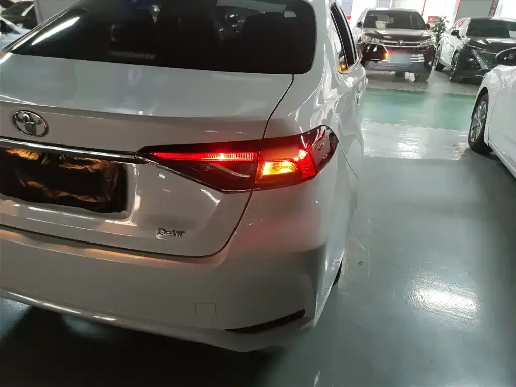 Toyota Corolla 2024 из CN, фото 10