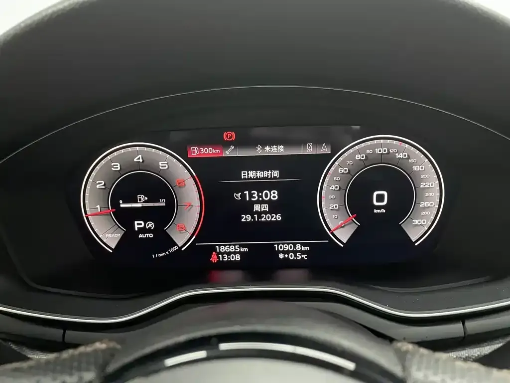 Audi A4L 2024 из CN, фото 5