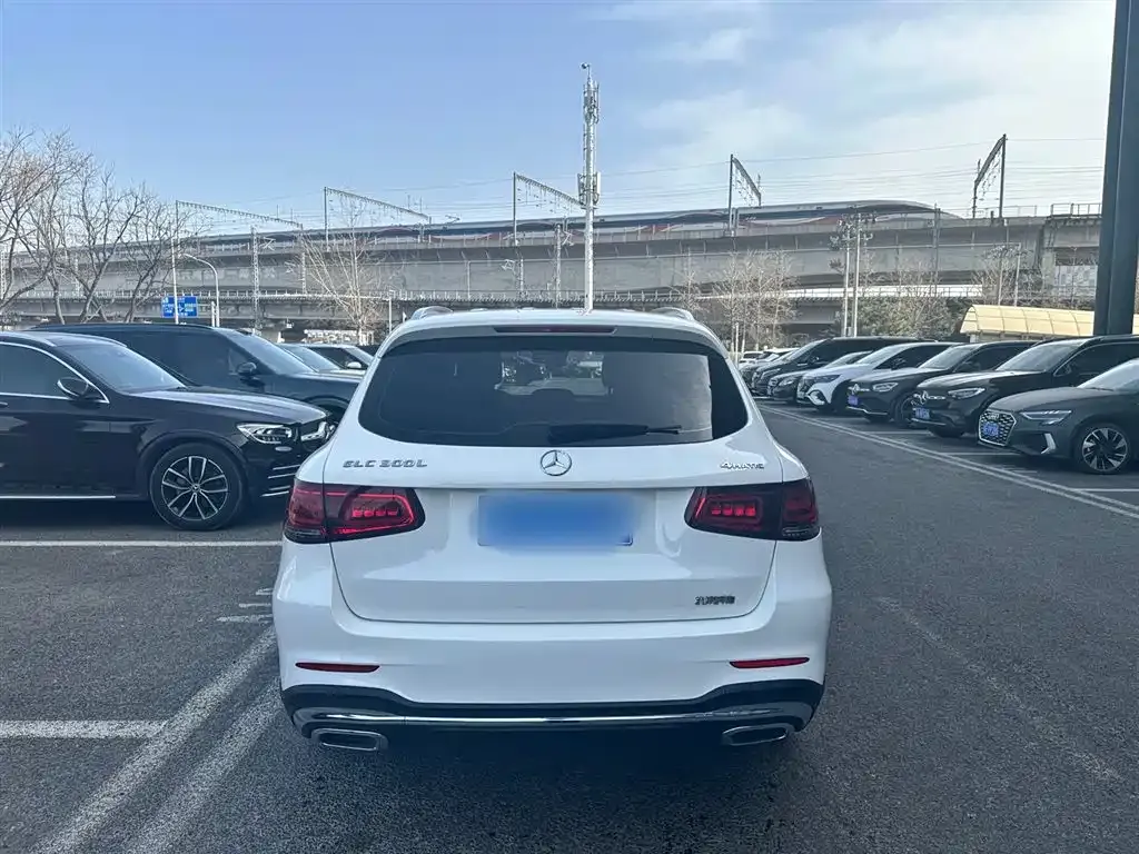 Mercedes-Benz GLC 2022 из CN, фото 10
