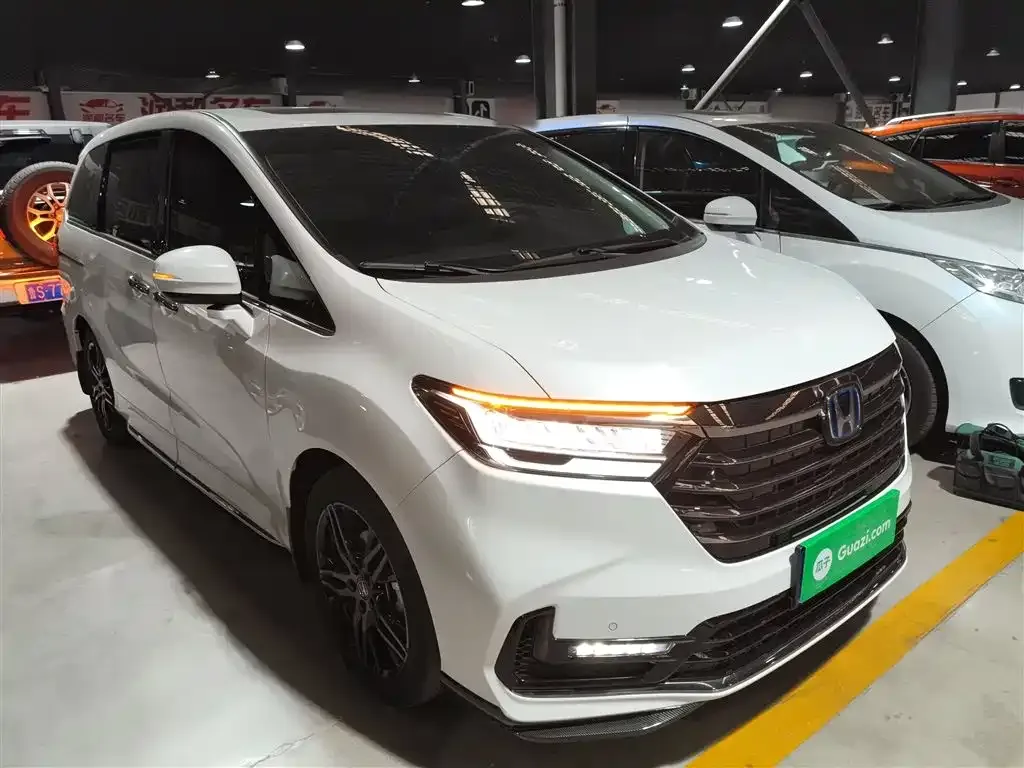 Honda Odyssey 2023 из CN, фото 5