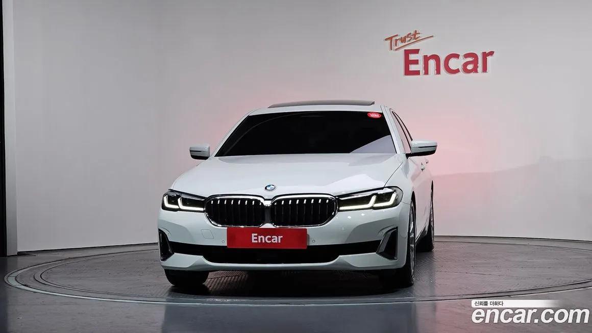 BMW 5-Series 2023 из KR, фото 4