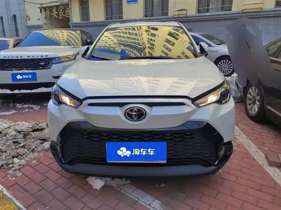 Toyota Frontlander 2023 из CN, фото 9