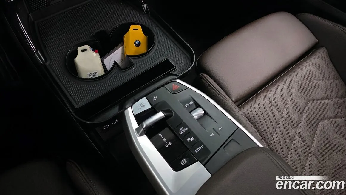 BMW iX1 2023 из KR, фото 9