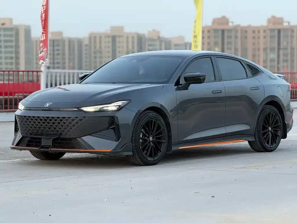 Changan UNI-V 2025 из CN, фото 1