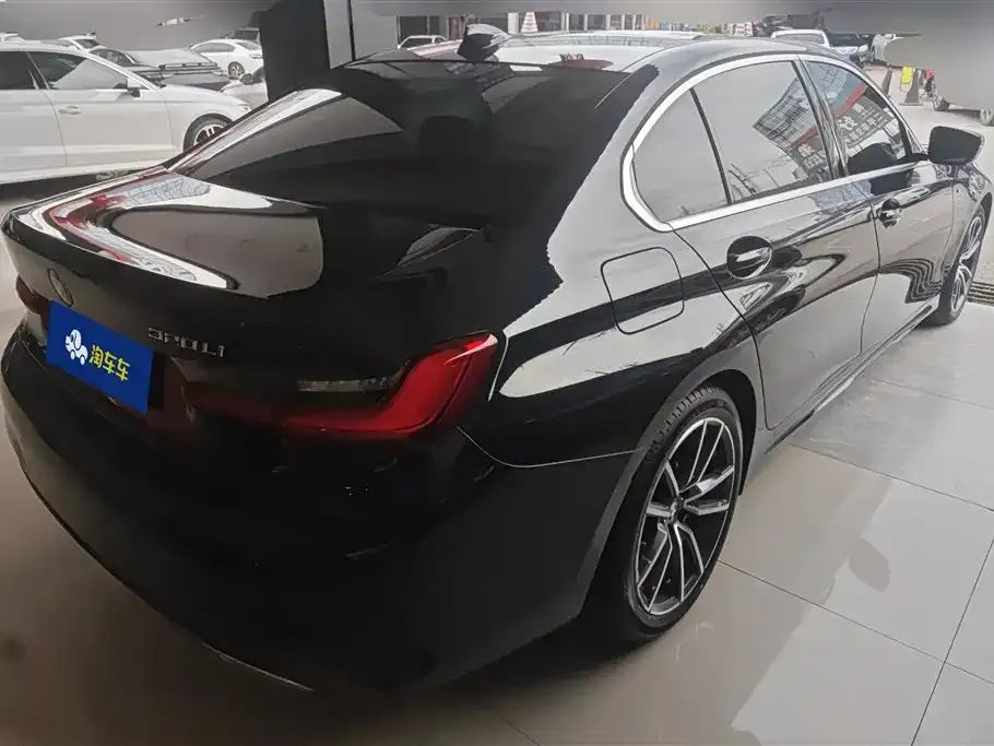 BMW 3 Series 2021 из CN, фото 9