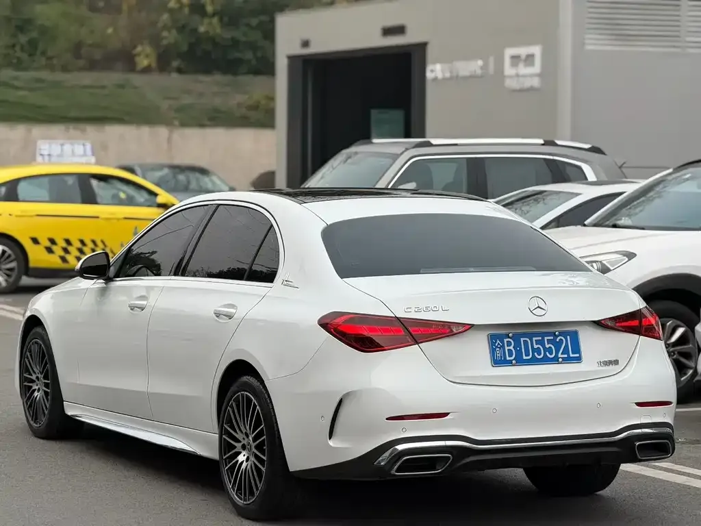 Mercedes-Benz C-Class 2023 из CN, фото 2
