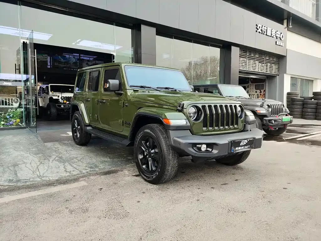 Jeep Wrangler 2023 из CN, фото 5