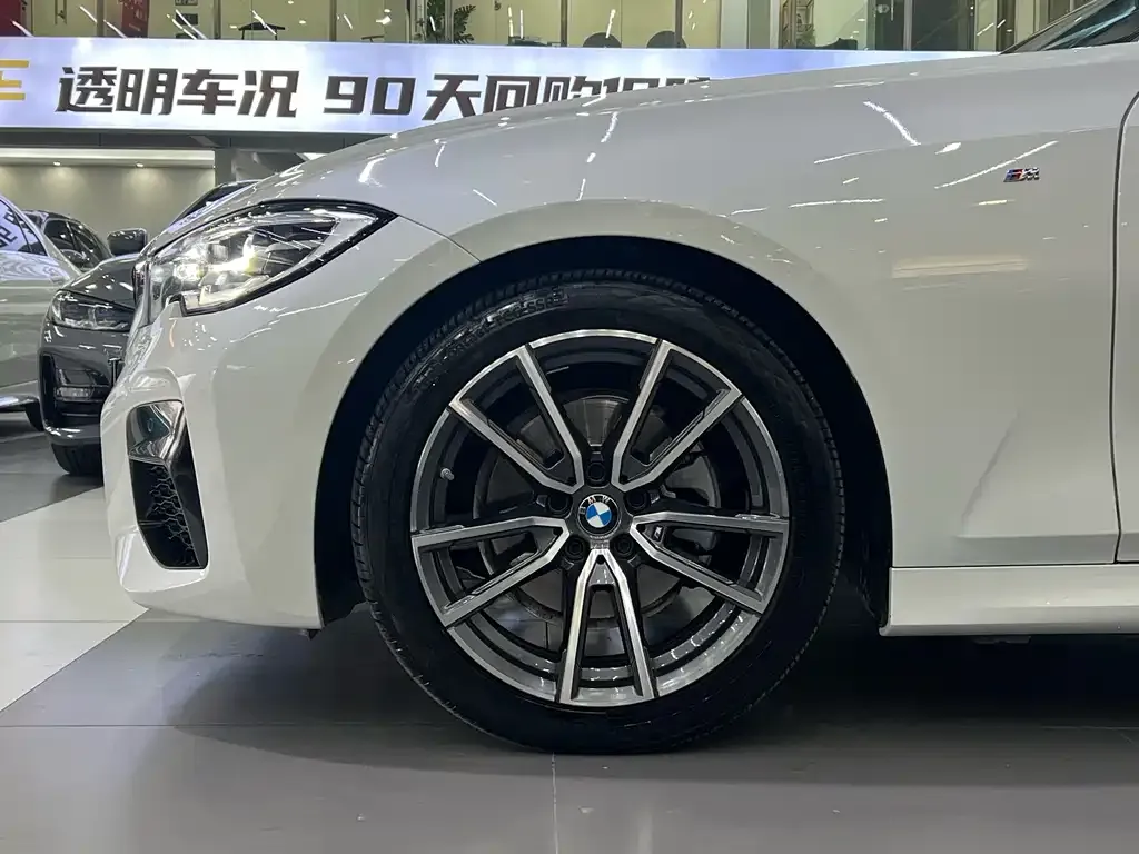 BMW 3 Series 2021 из CN, фото 4