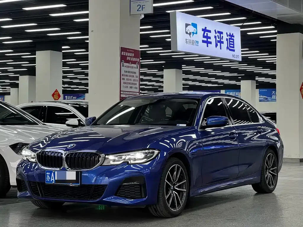 BMW 3 Series 2021 из CN, фото 1