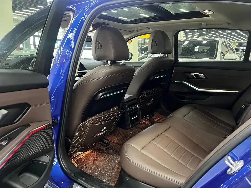 BMW 3 Series 2021 из CN, фото 7