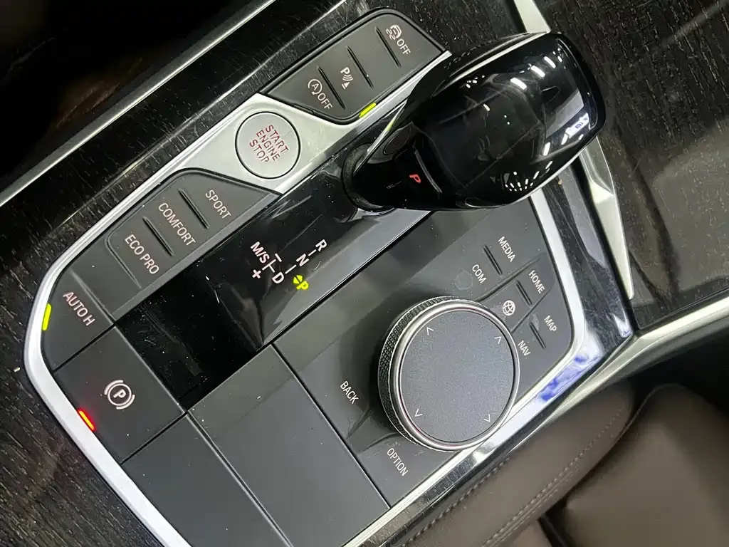 BMW 3 Series 2021 из CN, фото 5