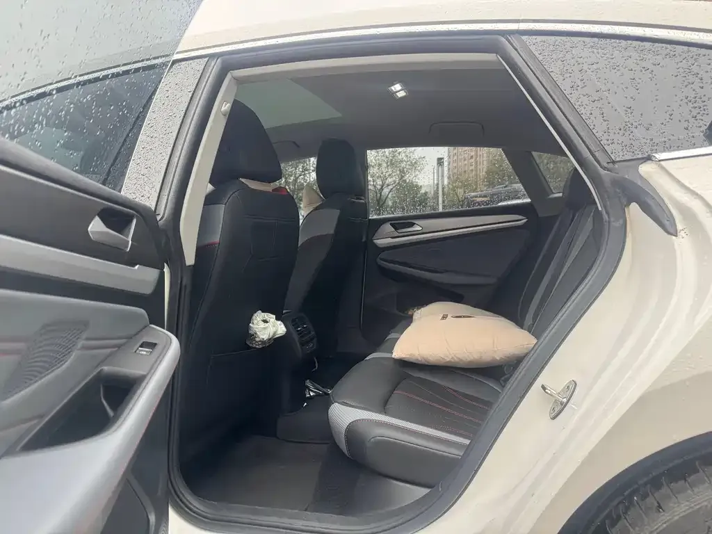 Volkswagen Lamando 2022 из CN, фото 2