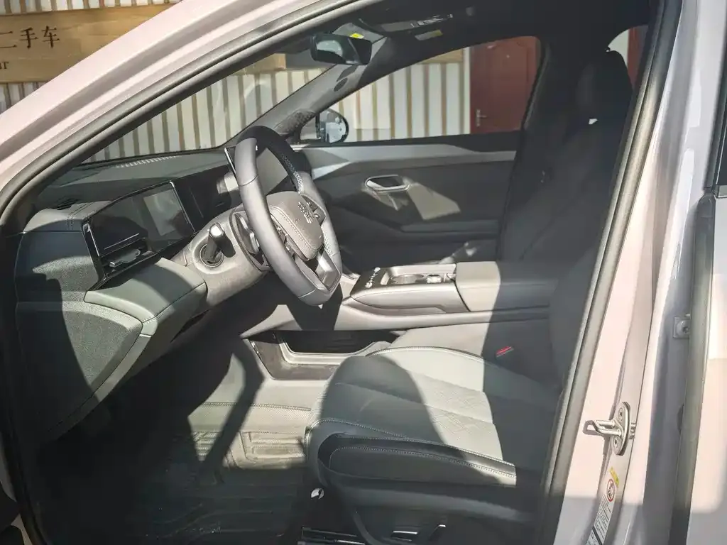 BYD Qin L 2025 из CN, фото 5