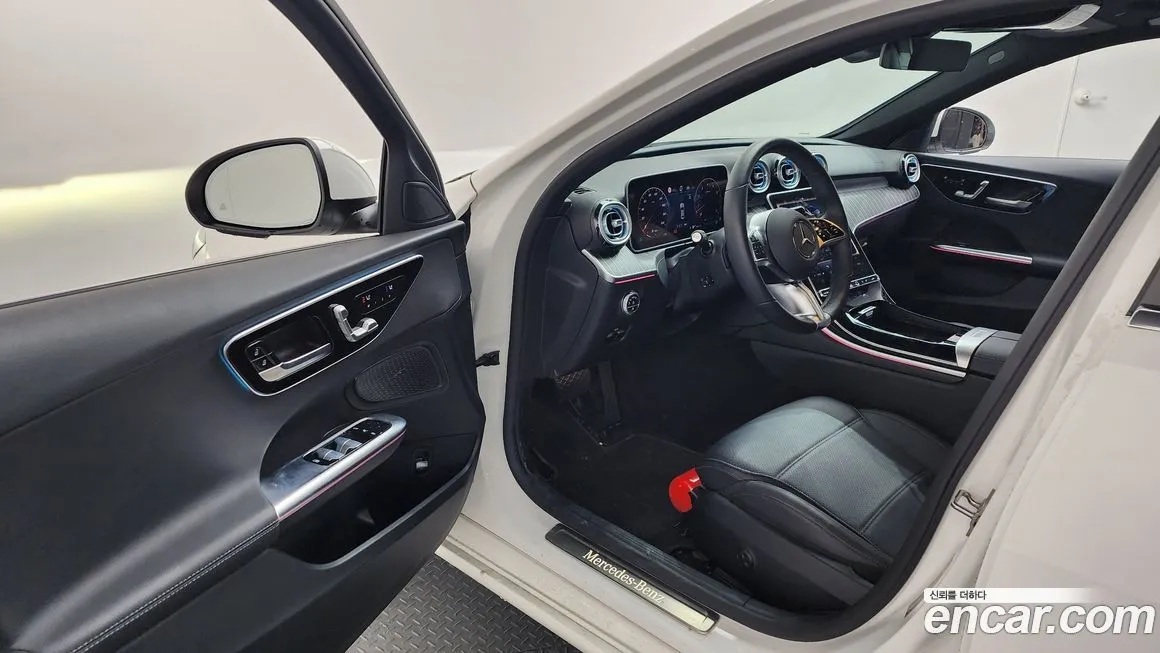 Mercedes-Benz C-Class 2025 из KR, фото 5