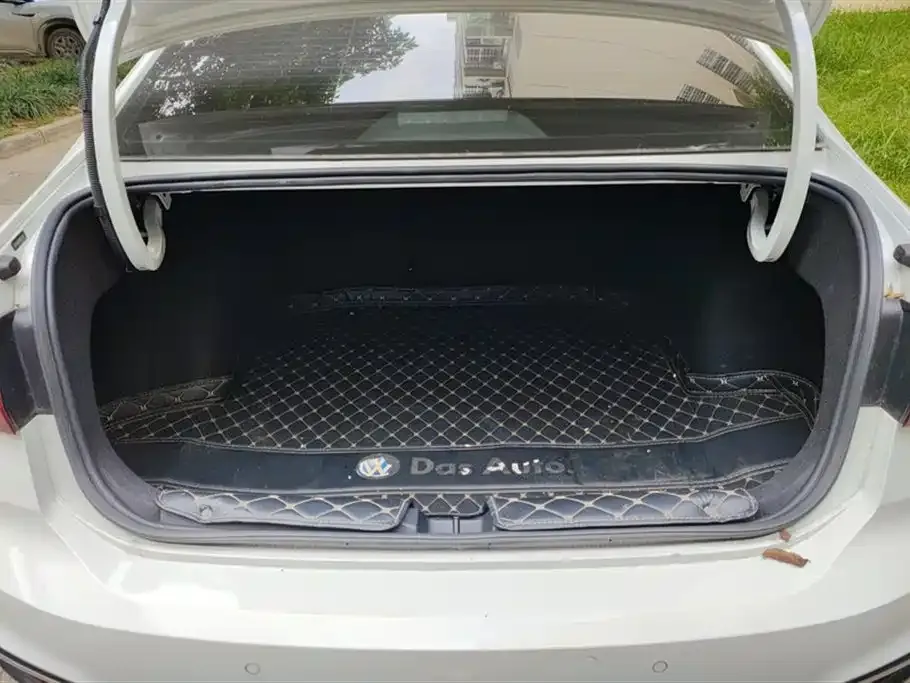 Volkswagen Lavida 2022 из CN, фото 4